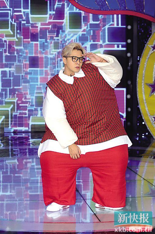 罗志祥上综艺节目穿搞笑服装变大胖子(图)