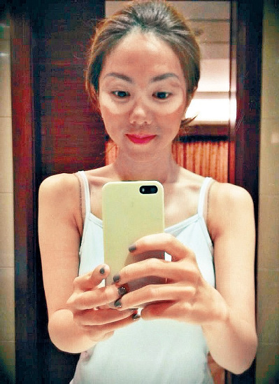 ������ɹ����ױ������Ϳ��ֻ��˫�ۣ�ͼ��