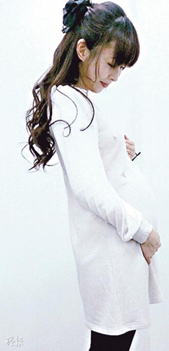 ǰAKB48��Ա��ܥ����������Ԥ����Ϊ6�£�ͼ��