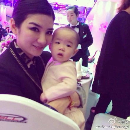 ������Ů������ɹ�����Ϲ���ԸΪ���Ӹ���һ��