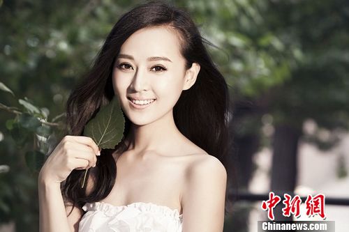 歌手赵丹发新歌《新天地》13岁时为梦想赴京学艺