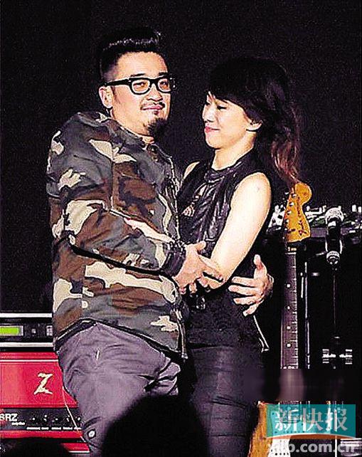 ��47�������������Ů�������ͼ��