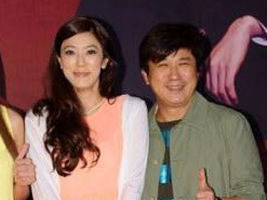 54岁胡瓜迎娶43岁女友明年办婚宴正积极造人(图)