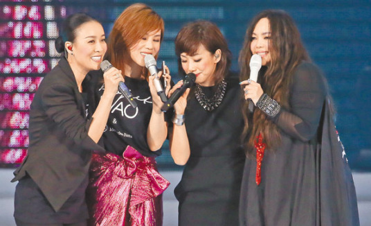 СS���Ż������߶���Ϸ�Գ����������ޣ�ͼ��