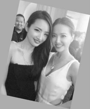 蔡依林与林依晨合影:是不是很像双胞胎(图)