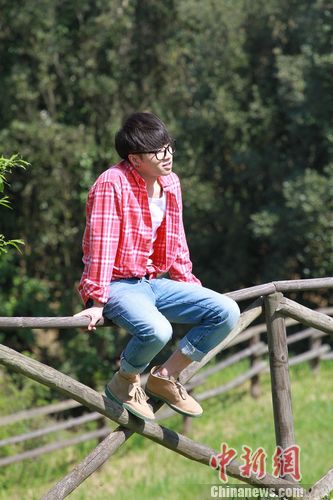 华晨宇上真人秀变“迷糊会计”旅途中频走失(图)