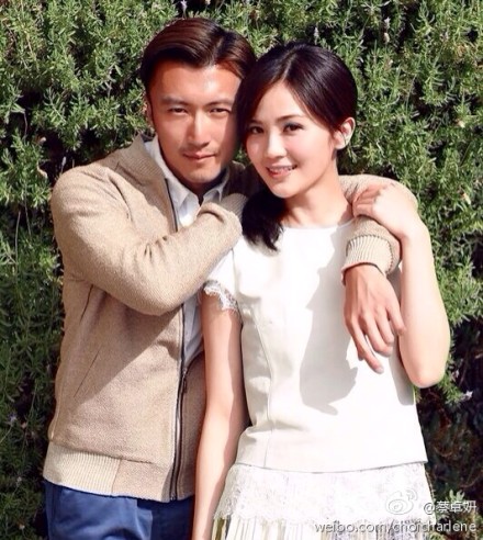 阿Sa晒与谢霆锋亲密照否认绯闻:纯粹兄妹情(图)