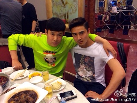 ����С������������˵��������̧�ܡ���ͼ��