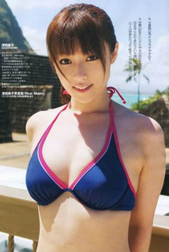 深田恭子似20岁少女笑容僵硬脸部疑动刀(图)