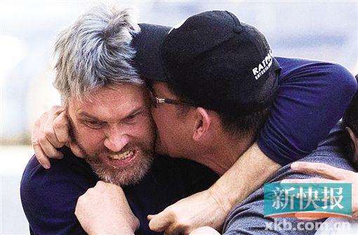 ��ģ�����������������򸻺�Ϊ�䵱�ֻ�Ź��ͼ��