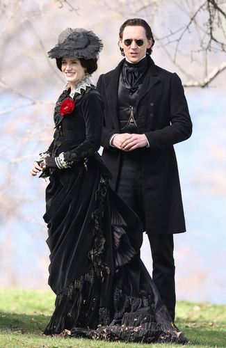 ���ɺ�ɽ�塱��Ƭ����ϣ����˹�ٱ���а�ȣ�ͼ��