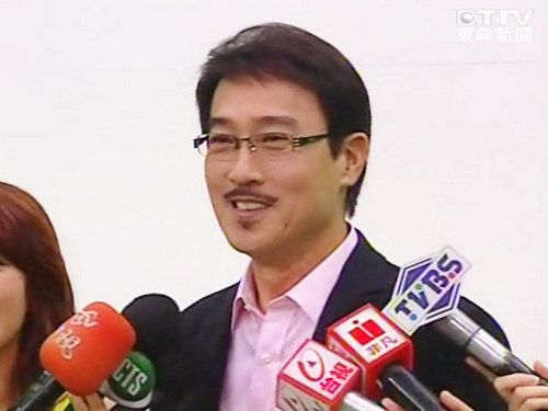 ����͢�������ԲԲ���ڽ������ף������ף�ͼ��