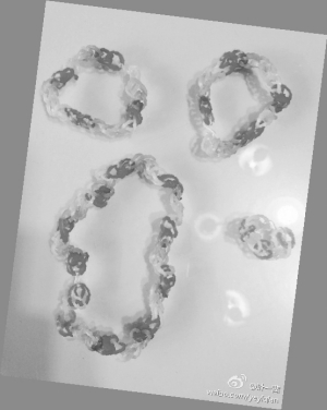 Ҷһ��ɹĸ�׽����Cindy���ֱ�������ͼ��