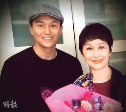 ������Ϊĸ����ף����Ԭӽ���հ������ͼ��