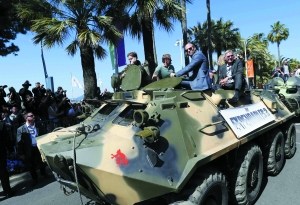 ʷ̩����ʩ������������ɳ�װ�׳��ǳ���ͼ��