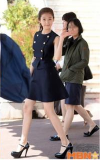 ��14��Ů������㳤��չ¶������ζ�����飨ͼ��