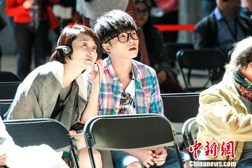 ��ƶ������١���ҹ�����Գ��ر�����ź�����ͼ��