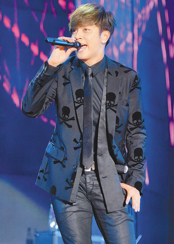 ��־������롰СAngelababy������:�ǳ����Σ�ͼ��