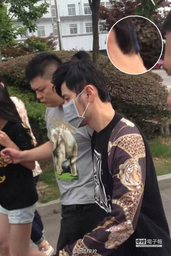 周杰伦被曝与昆凌游东京染同色头发似示爱(图)