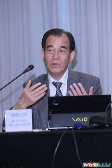 萧敬腾女粉丝父亲否认泼粪案系女儿所为(图)