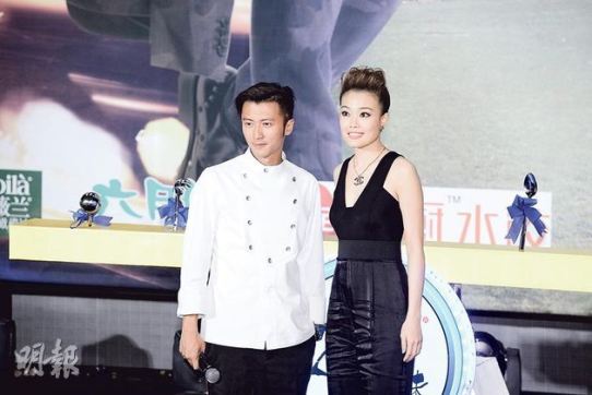 谢霆锋被调侃患恋爱恐惧症自曝离婚后专心煮饭