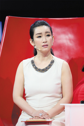 秦海璐亮相孕味十足首次开腔谈男友王新军(图)