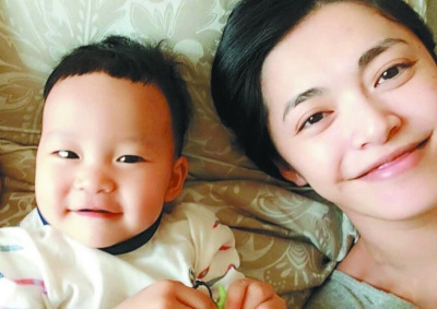 Ҧ��ɹ��Ӱ��֤�������Լ�2��Ц�ݻ���һ�£�ͼ��