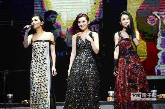 Selina�������󿰱ȡ������������ݳ���Ƶ����