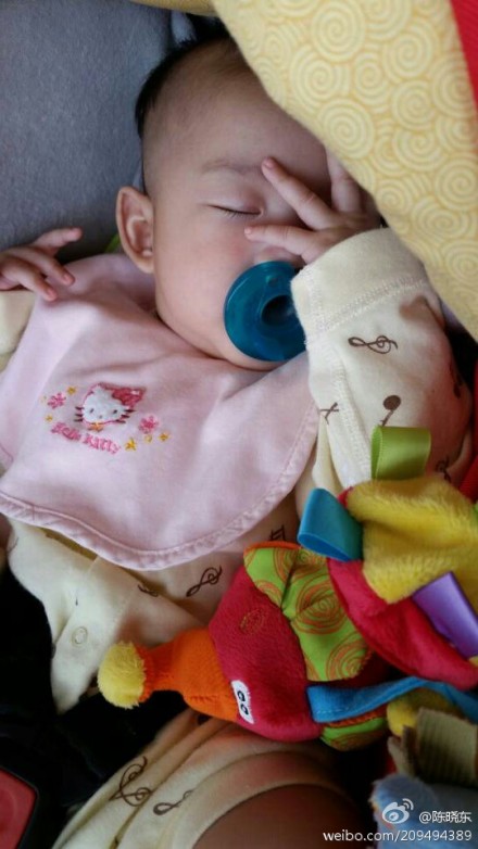 ������ɹ��Ů���ձ�����������ͷ����ͼ����2��