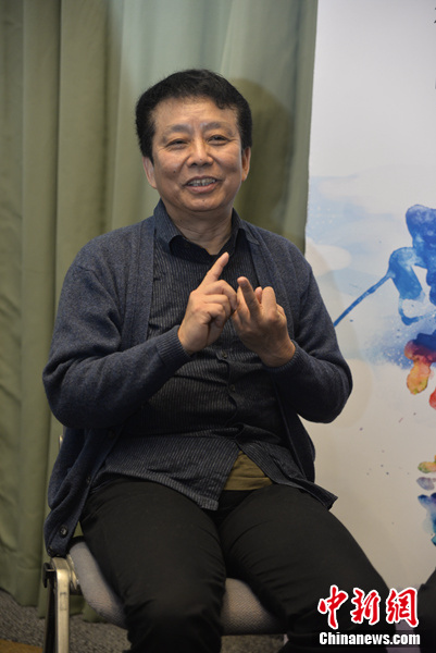 佟丽娅拍戏两日没睡 导演黄建新:因她要忙春晚(图)