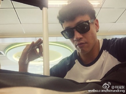 何润东因工作无法40岁结婚未提相处多年女友(图)