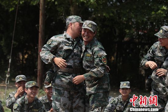 �����������Ӻ������롰���ҡ�ģʽ�����ŷ���