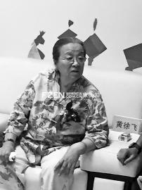 “容嬷嬷”李明启赞赵薇范冰冰:她们拍戏很用心(图)