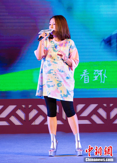 杨洋陈翔称"要在一起" 何洁带孕献唱(图)