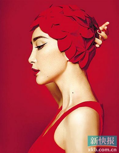 李冰冰性感登封面 烈焰红唇神秘魅惑(图)