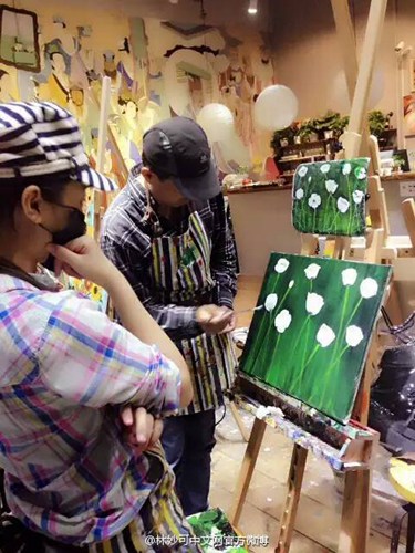 ����ɻ��ͻ����ع⿴�����޸�����������ͼ��