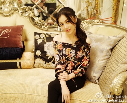 ����ǰ�޸��촩�黨����С¶��磨ͼ��