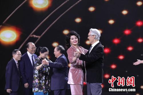 梦想不老浙江340岁“老男孩”组合逐梦音乐