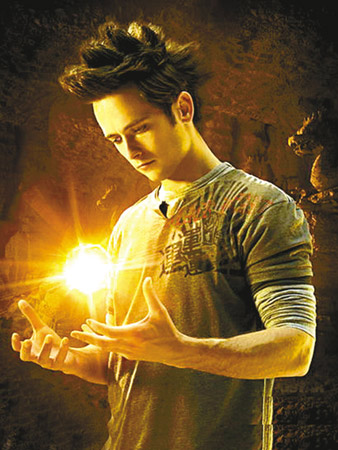 悟空变成中学生 真人版《七龙珠》被指"太雷人"