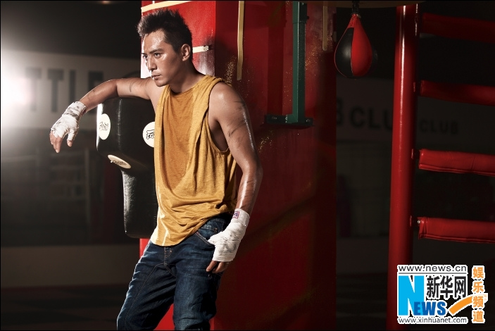 高清图:刘烨变身拳坛硬汉 近身搏斗霸气