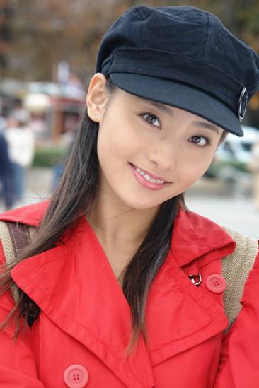 新版紫菱遭全盘否定琼瑶求观众放过张嘉倪图