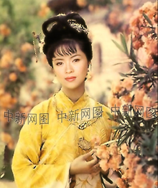 首页 新闻中心 文娱新闻点击查看其它图片    章子怡:"如愿版"薛宝钗