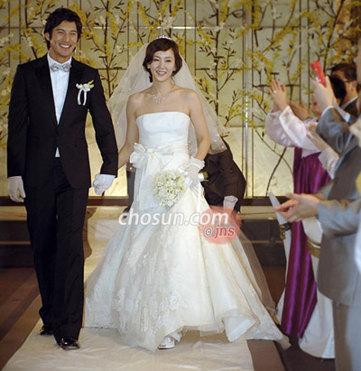 组图:《贤内助女王》金南珠变身完美新娘