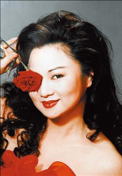 白冰冰30年演艺路心埋3大遗憾:女儿遇害心中最痛