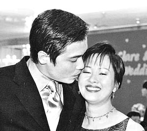 罗嘉良称离婚因沟通有问题 与前妻相交20多载