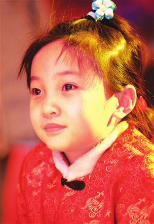 林妙可登四川春晚 经纪人称现在以学业为重(图)