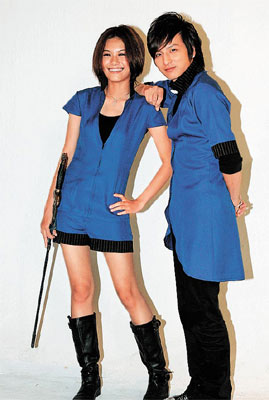 小蛮(左)和小煜因拍摄《黑糖群侠传》日久生情,更无视公司的"禁爱令"