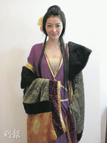 熊黛林没有郭富城也做公主 冷艳贵气透妩媚(图)