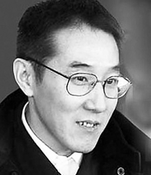 打造精致完美电视剧 海岩:赔钱也值得(图)