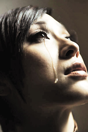 陈法蓉网上载流泪伤感照 博客感慨"爱情真谛"(图)